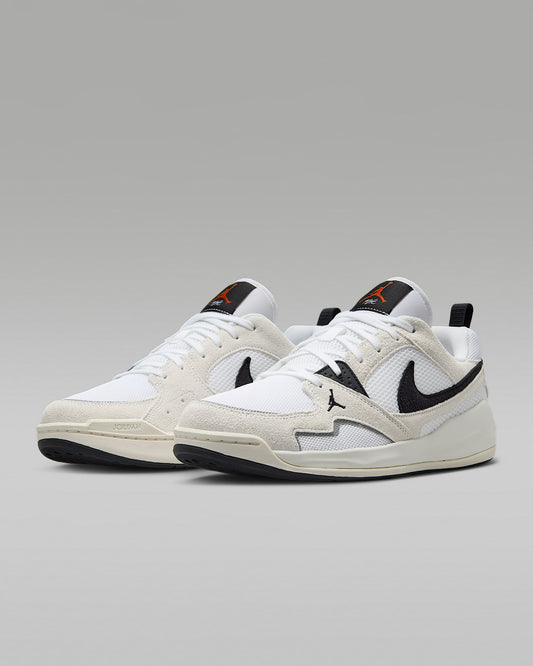 Zapatillas Nike Jordan CMFT Era Reflectivas Habano HJ6777-004